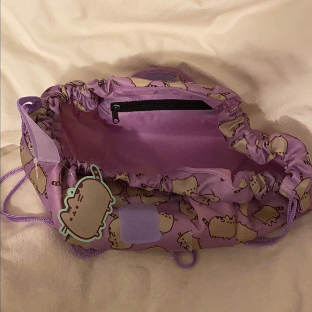 Pusheen- Drawstring Pouch with Flap. - Picture 3 of 6